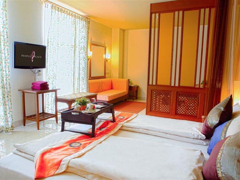 People Place Boutique In Town Hotel - Sha Extra Plus Csiangmaj Kültér fotó