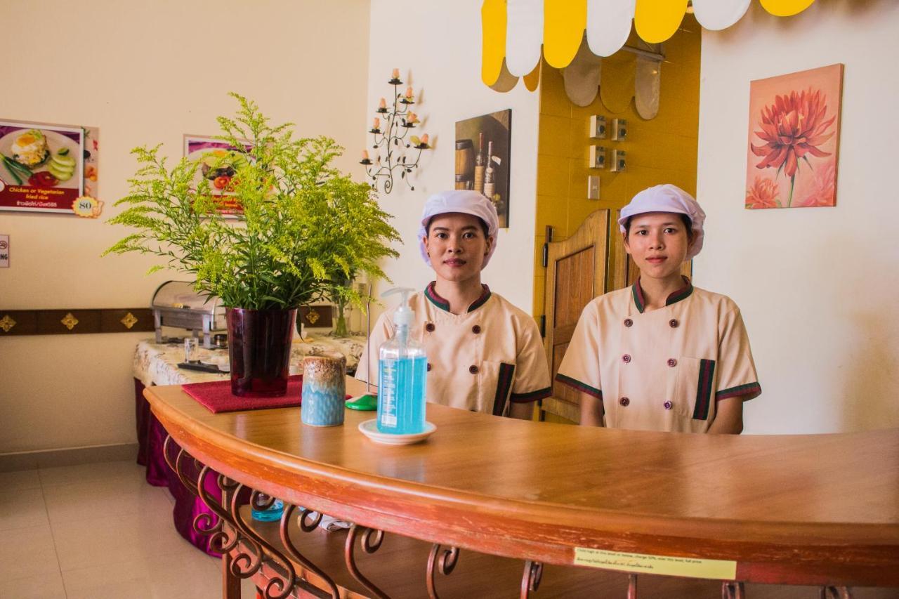 People Place Boutique In Town Hotel - Sha Extra Plus Csiangmaj Kültér fotó